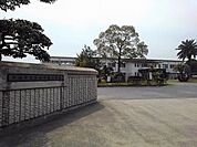 【小学校】宇佐市立四日市南小学校まで400ｍ
