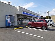 【コンビニエンスストア】ローソン　三重総合高校前店まで600ｍ
