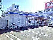 【コンビニエンスストア】ローソン狐島東店様まで550ｍ