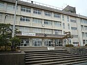 【小学校】西内野小学校まで700ｍ