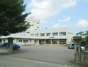 【小学校】関原小学校まで190ｍ