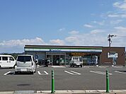【コンビニエンスストア】ファミリーマート富合小岩瀬店まで150ｍ