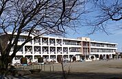 【小学校】長田小学校まで590ｍ