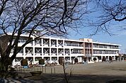 【小学校】長田小学校まで350ｍ