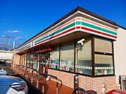 【コンビニエンスストア】セブンイレブン　富士市一色店まで300ｍ