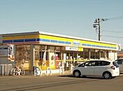 【コンビニエンスストア】ミニストップ桶川小針領家店まで900ｍ