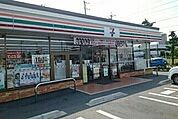 【コンビニエンスストア】セブンイレブン豊川千歳3丁目店まで260ｍ