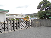 【小学校】内原小学校様まで1500ｍ