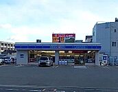 【コンビニエンスストア】ローソン御坊駅前店様まで700ｍ