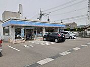 【コンビニエンスストア】ローソン金生町下分店様まで750ｍ