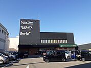 【レンタルビデオ】TSUTAYA新居浜店様まで600ｍ