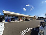 【ホームセンター】コーナンホームストック瀬戸南店まで3000ｍ