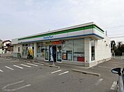 【コンビニエンスストア】ファミリーマート大垣静里町店まで900ｍ