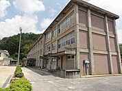 【小学校】鳥取市立面影小学校まで600ｍ