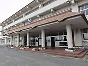 【小学校】鳥取市立宮ノ下小学校まで750ｍ