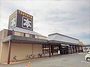 【レンタルビデオ】ＴＳＵＴＡＹＡ宇多津店まで1200ｍ