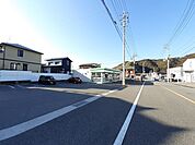 【コンビニエンスストア】ファミリーマート 高知十津店まで800ｍ