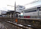 【駅】JR中島駅まで800ｍ