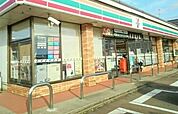 【コンビニエンスストア】セブンイレブン三条下須頃店まで160ｍ