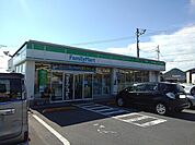 【コンビニエンスストア】ファミリーマート坂出川津町店まで1500ｍ