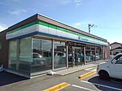 【コンビニエンスストア】ファミリーマート丸亀三条町店まで150ｍ
