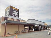 【レンタルビデオ】ＴＳＵＴＡＹＡ宇多津店まで1200ｍ