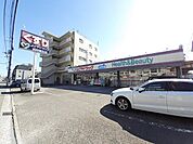【ドラッグストア】よどやドラッグ 城北店まで300ｍ