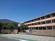 【小学校】観音寺市立柞田小学校まで800ｍ