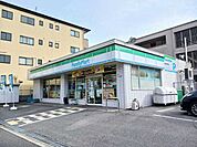 【コンビニエンスストア】ファミリーマート神鉄谷上駅前様まで400ｍ