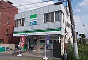 【コンビニエンスストア】ファミリーマート富水駅前店まで50ｍ