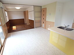 カーサ・オリーブ　Ｃ 101 1階2LDKのリビング/ダイニング