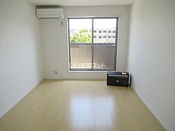 アド・プリモ伊万里 104 1階1Kのリビング/ダイニング