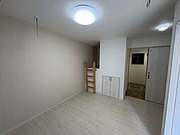 ハッピーキャッスル B 1階ワンルームのリビング/ダイニング