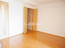 阪急伊丹線 新伊丹駅 徒歩8分の賃貸マンション 3階3LDKのリビング/ダイニング