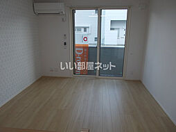 グリーンコート本郷 101 1階1LDKのリビング/ダイニング