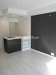 Ｐｒｅｃｉｏｕｓ 102 1階ワンルームのリビング/ダイニング