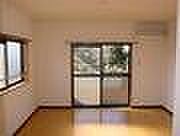 グリシーヌ 102 1階1Kのリビング/ダイニング