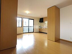 ファミールコート 102 1階2LDKのリビング/ダイニング