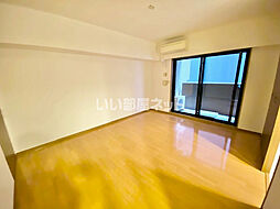 リーガル神戸三宮山手 702 7階1Kのリビング/ダイニング