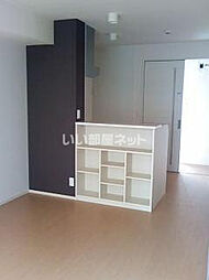 アゼリアコート 106 1階1LDKのリビング/ダイニング