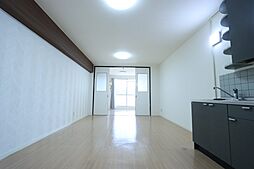 ルネシュ・プランドール 404 4階1LDKのリビング/ダイニング