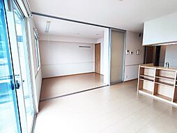 メゾン・ド・シュシュ　B棟 B103 1階2LDKのリビング/ダイニング