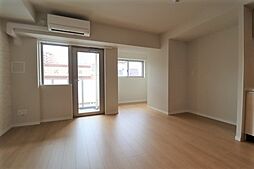 La neige 中山下 402 4階1LDKのリビング/ダイニング