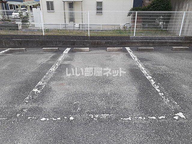 6 / 10