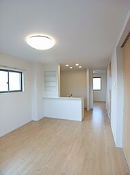 グランツＡ 201 2階2LDKのリビング/ダイニング