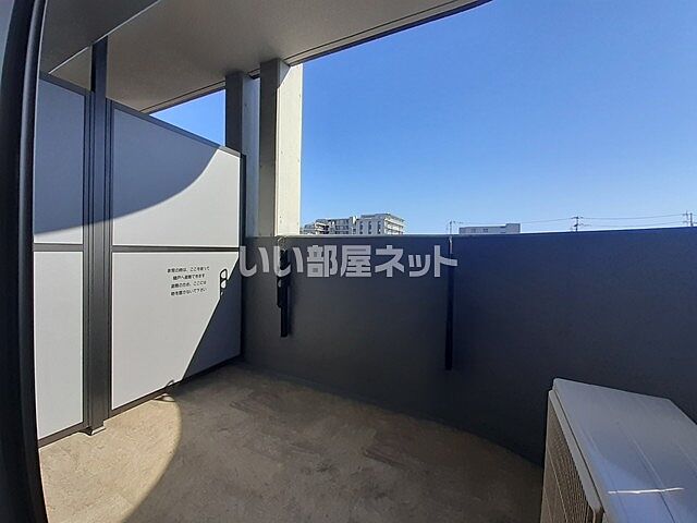 バルコニー