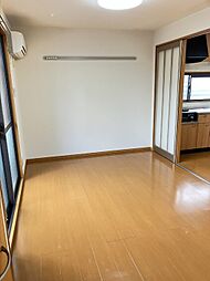フルーレコート 102 1階2DKのリビング/ダイニング
