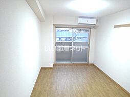 JR東海道・山陽本線 南草津駅 徒歩21分の賃貸マンション 4階1Kのリビング/ダイニング