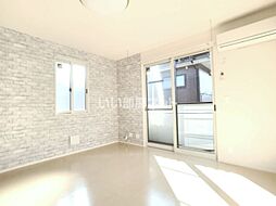 グレイス　II 201 2階ワンルームのリビング/ダイニング