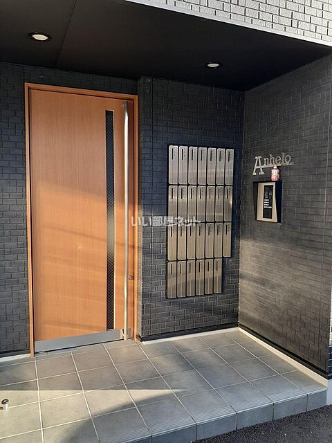 5 / 13